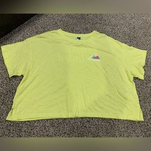Hike minded old navy cropped t-shirt